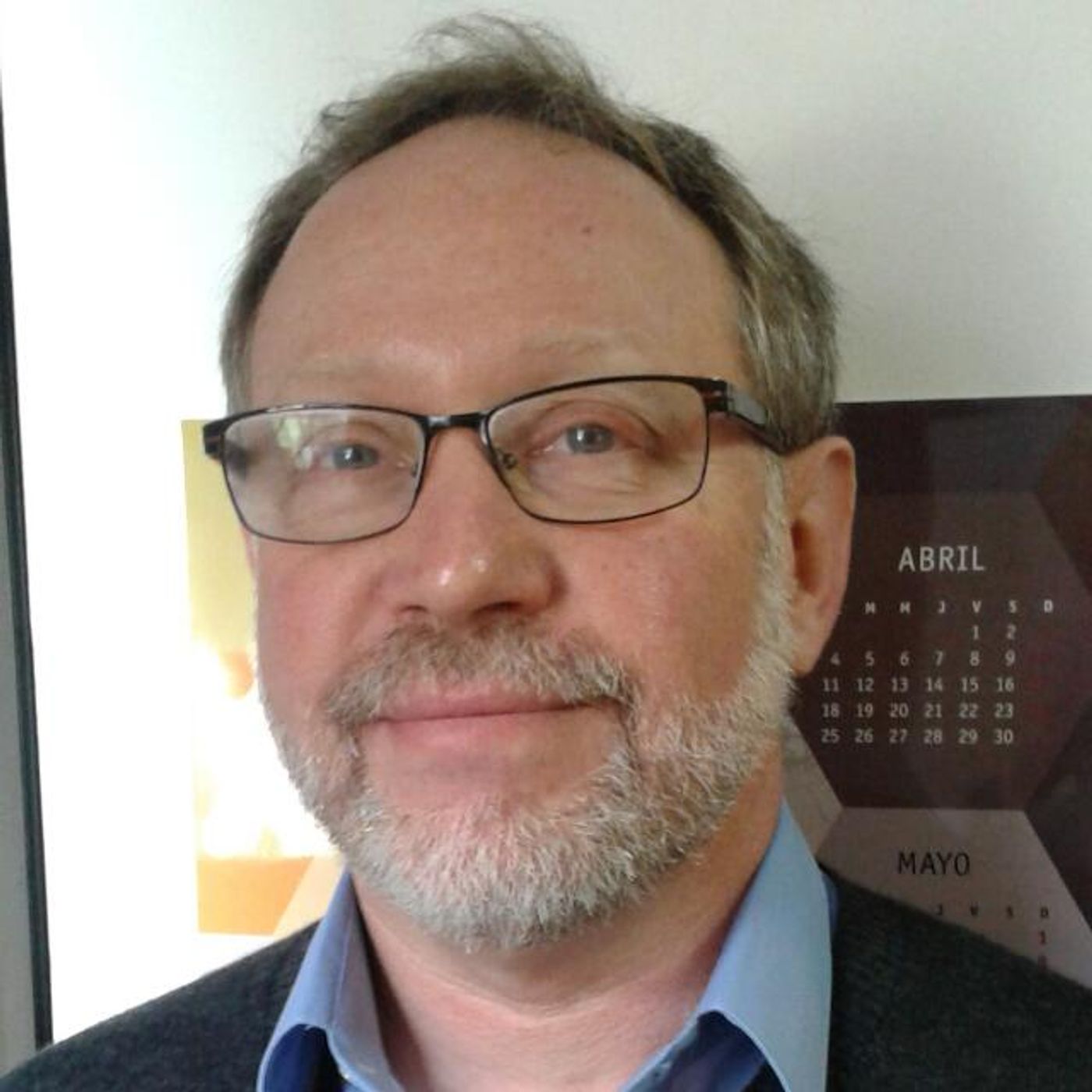 Podcast con Roberto Herrscher escritor podcast artwork