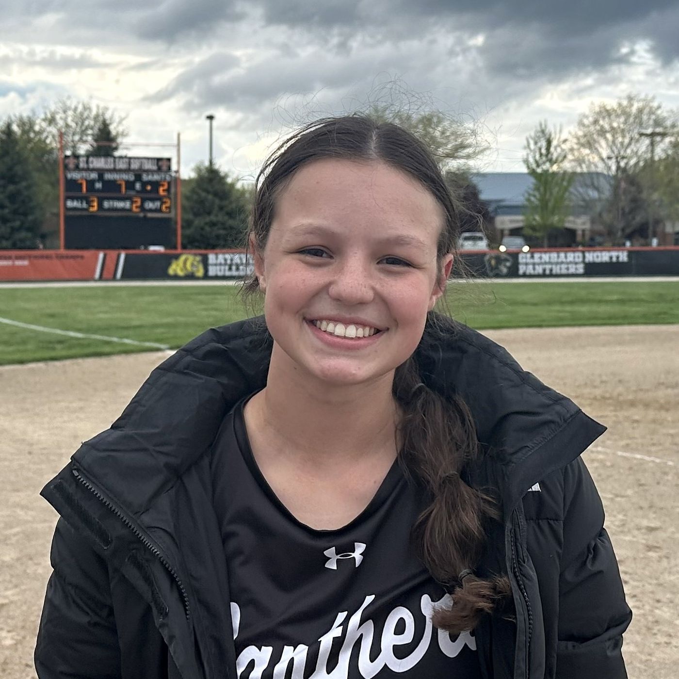 Avery Miller takes control in circle, helps Glenbard North hold onto early lead to beat St. Charles East episode artwork