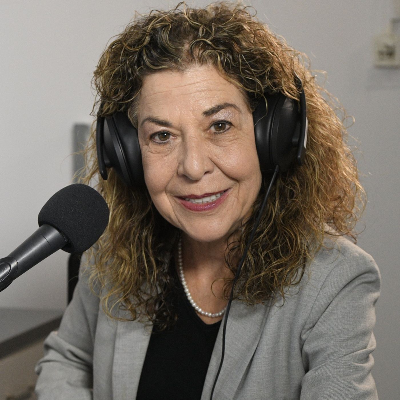 מיטל להבי סגנית ראש עיריית תל אביב -יפו "צריך לשנות דברים בעיר הזאת" episode artwork