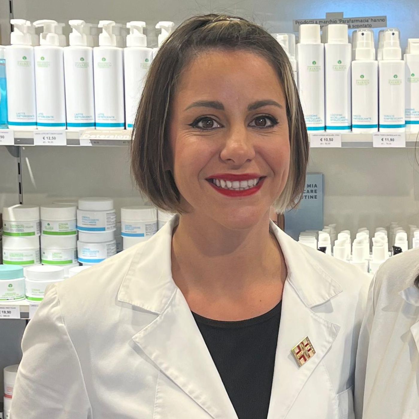Perchè acquistare i prodotti make-up in farmacia: intervista a Francesca Favarin - Radio Salute episode artwork