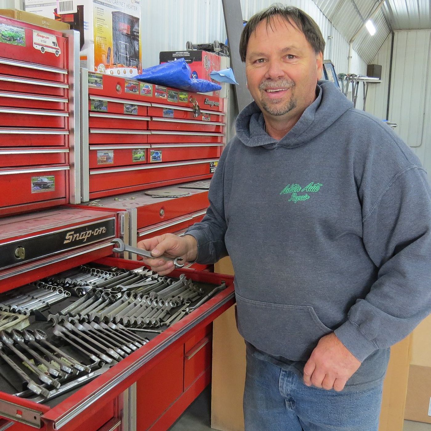 Amboy Auto Repair is a homecoming for Hambley episode artwork