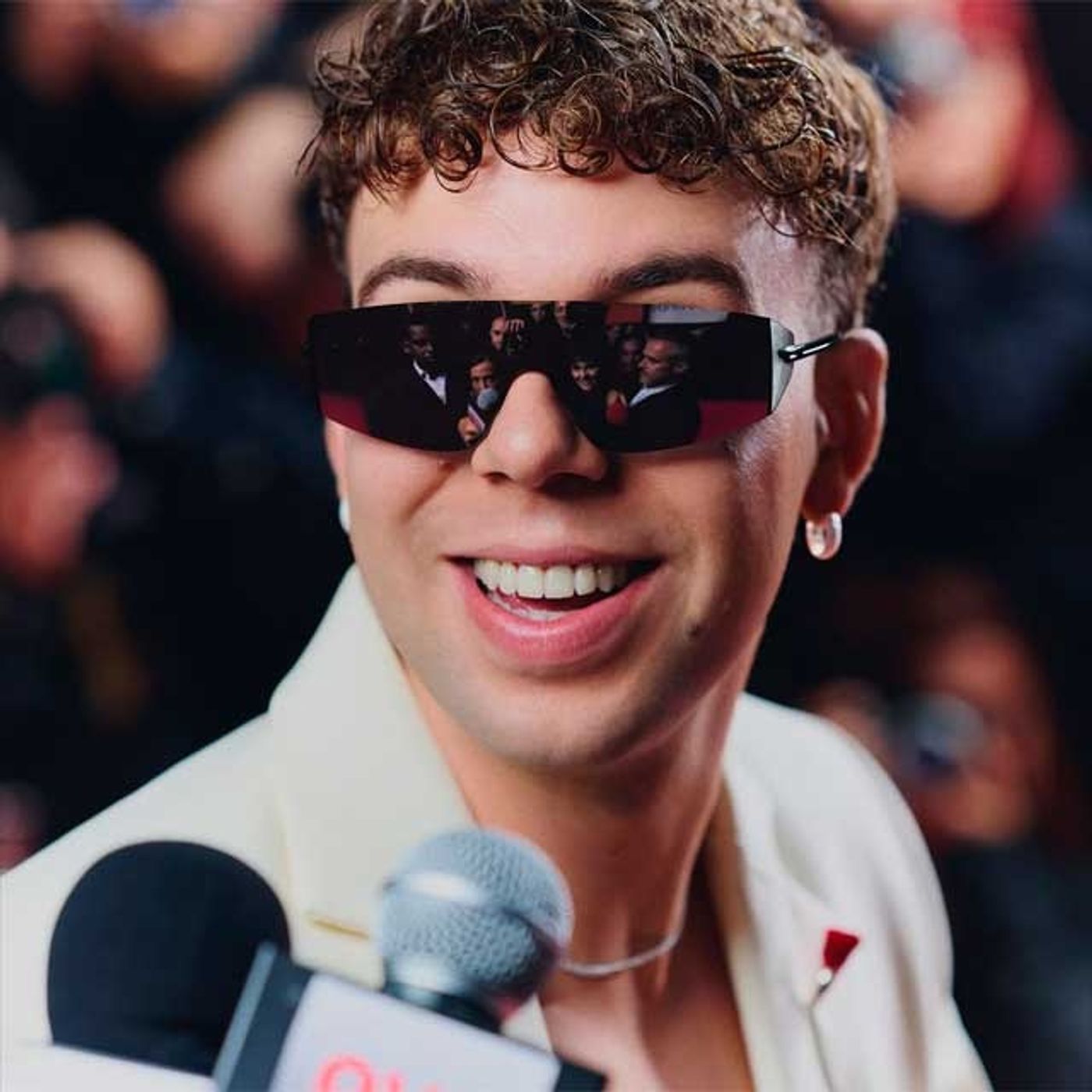 Reportaje | De la banana de Bad Bunny al guachinche de Quevedo episode artwork