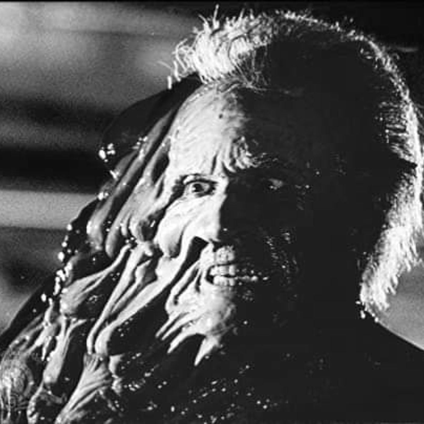 HORROR AND HALLOWEEN RADIO: THE DUG GRAVES RADIO HORROR SHOW EPISODE 1 KUBU FM 916 2016 10PM SACRAMENTO CA