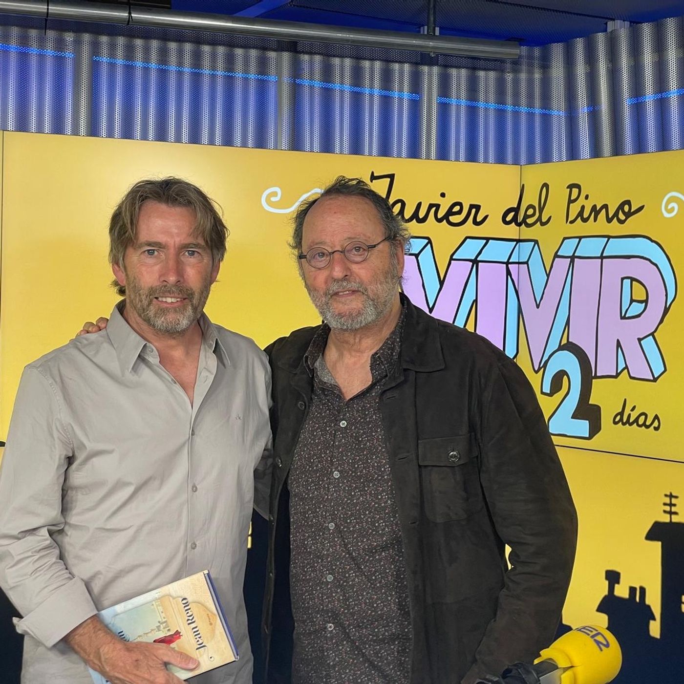 La Entrevista | Jean Reno: "No se sabe si el director es un amigo íntimo o un enemigo íntimo" episode artwork