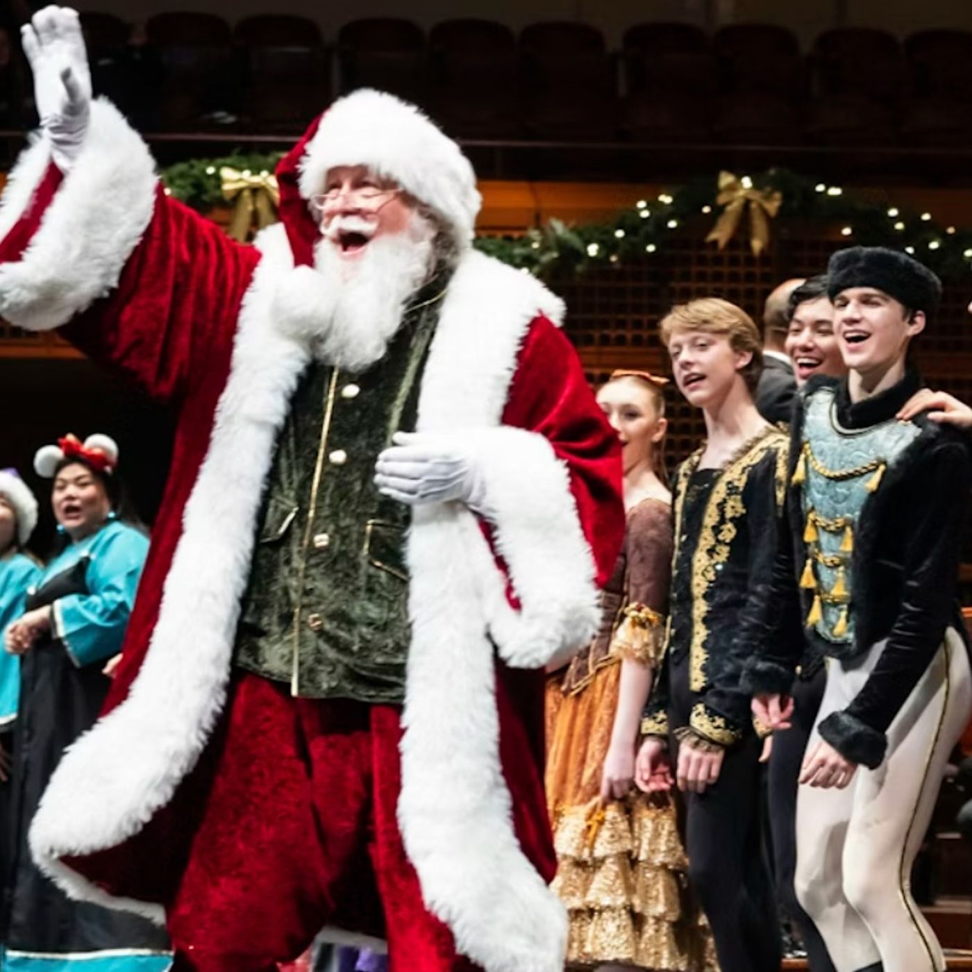 Conductor Daniel Bartholomew-Poyser talks to Carolyn about their upcoming performances at the SF Symphony Conductor Daniel Bartholomew-Poyser talks to Carolyn about their upcoming performances at the SF Symphony