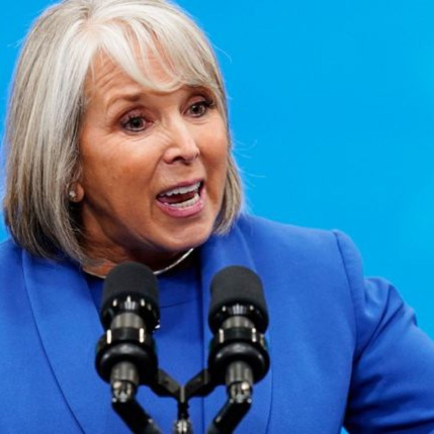 New Mexico Governor Folds, Biometrics Replacing IDs in Airports & Hunter Biden's Indictments