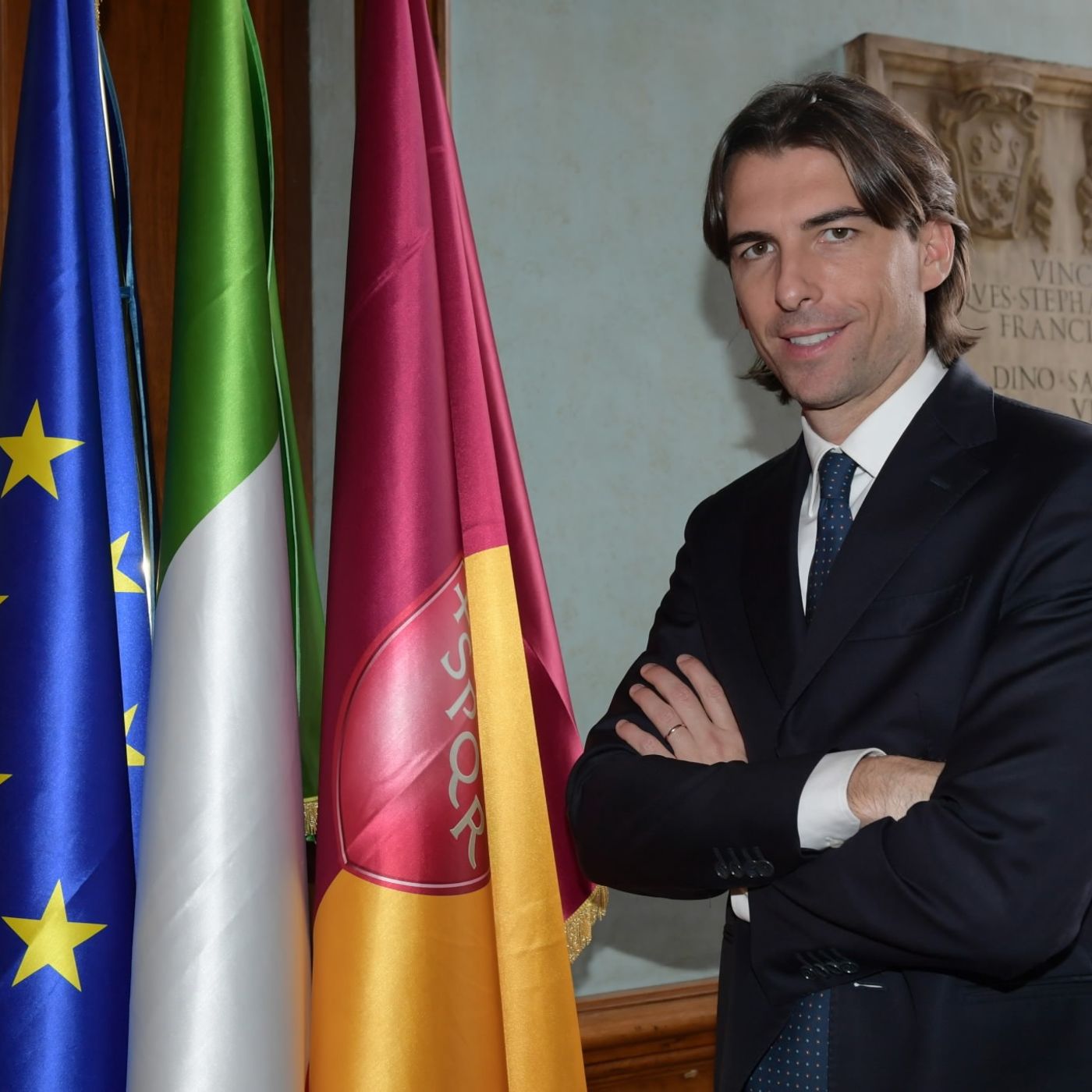 #353 Una città "a dismisura" di cittadino: l'enfasi per i giganteschi flussi turistici contro la normale quotidianità di chi vive a Roma episode artwork