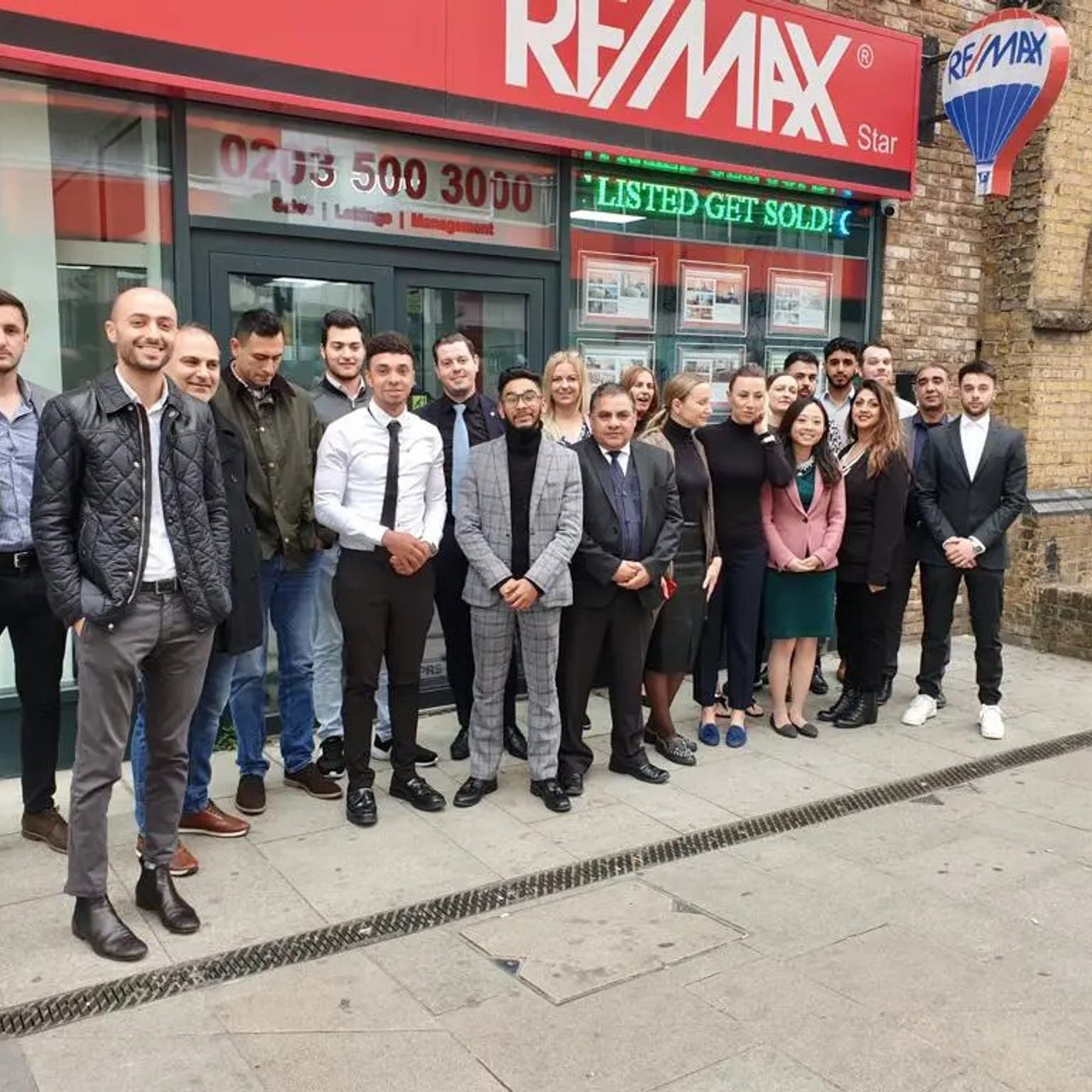 How to Become a Real Estate Agent in Lon