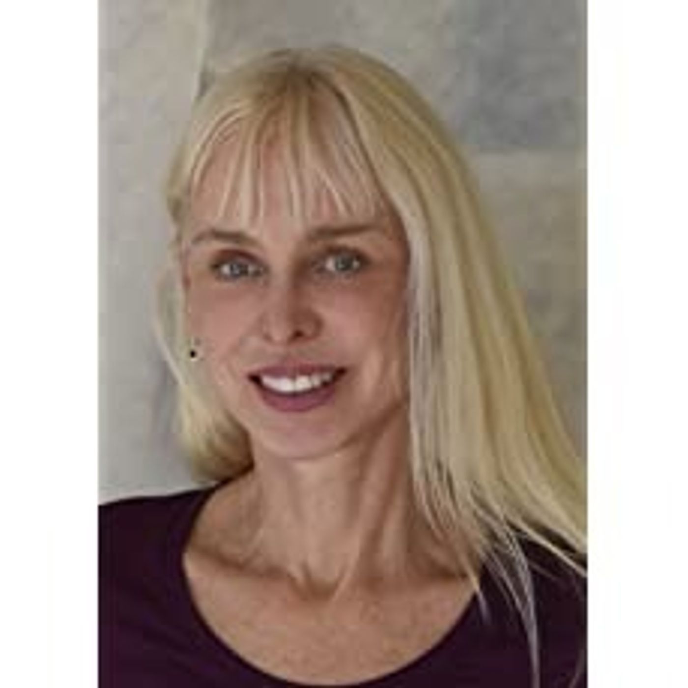 Monique Rebelle - Kundalini Awakening  a Comprehensive Explanation of the Chakra System...