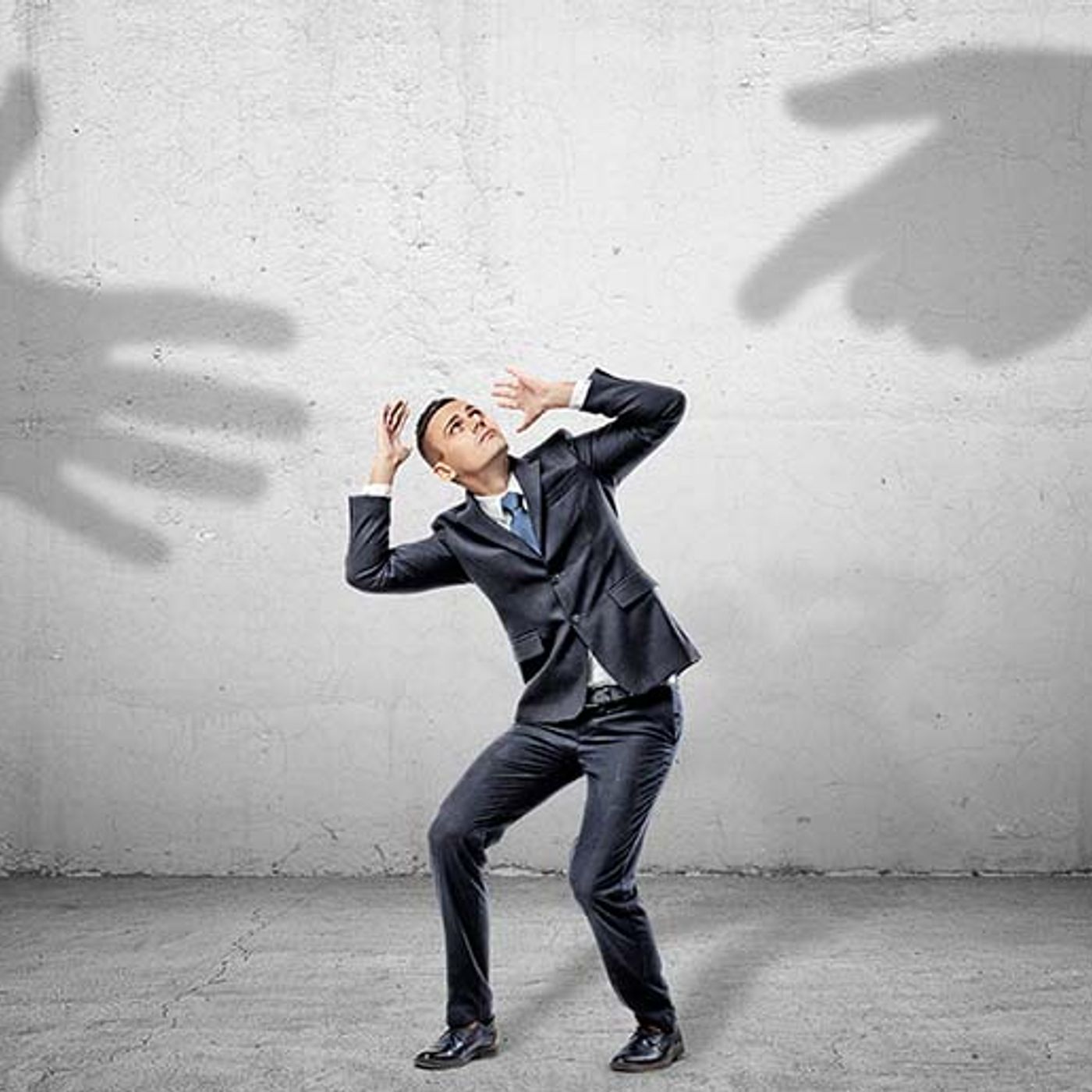 Enemigos Invisibles que Matan tus Sueños Enemigos Invisibles que Matan tus Sueños