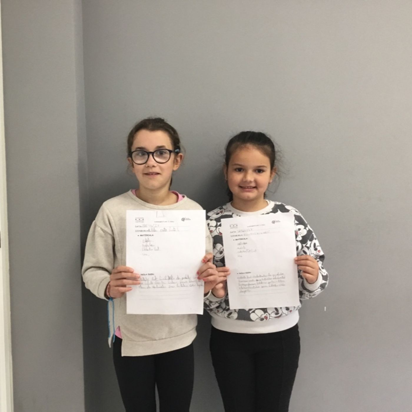 Denisa eta Laida moreak