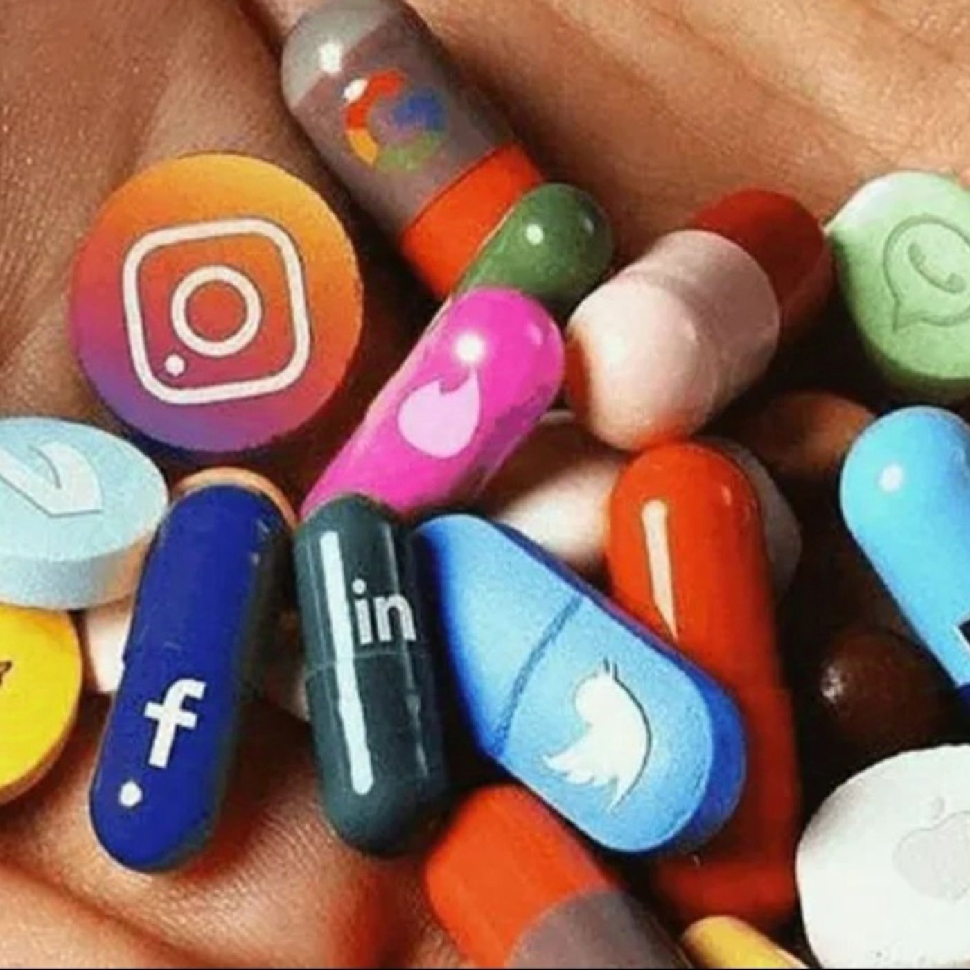 The impact of social media on self-estee