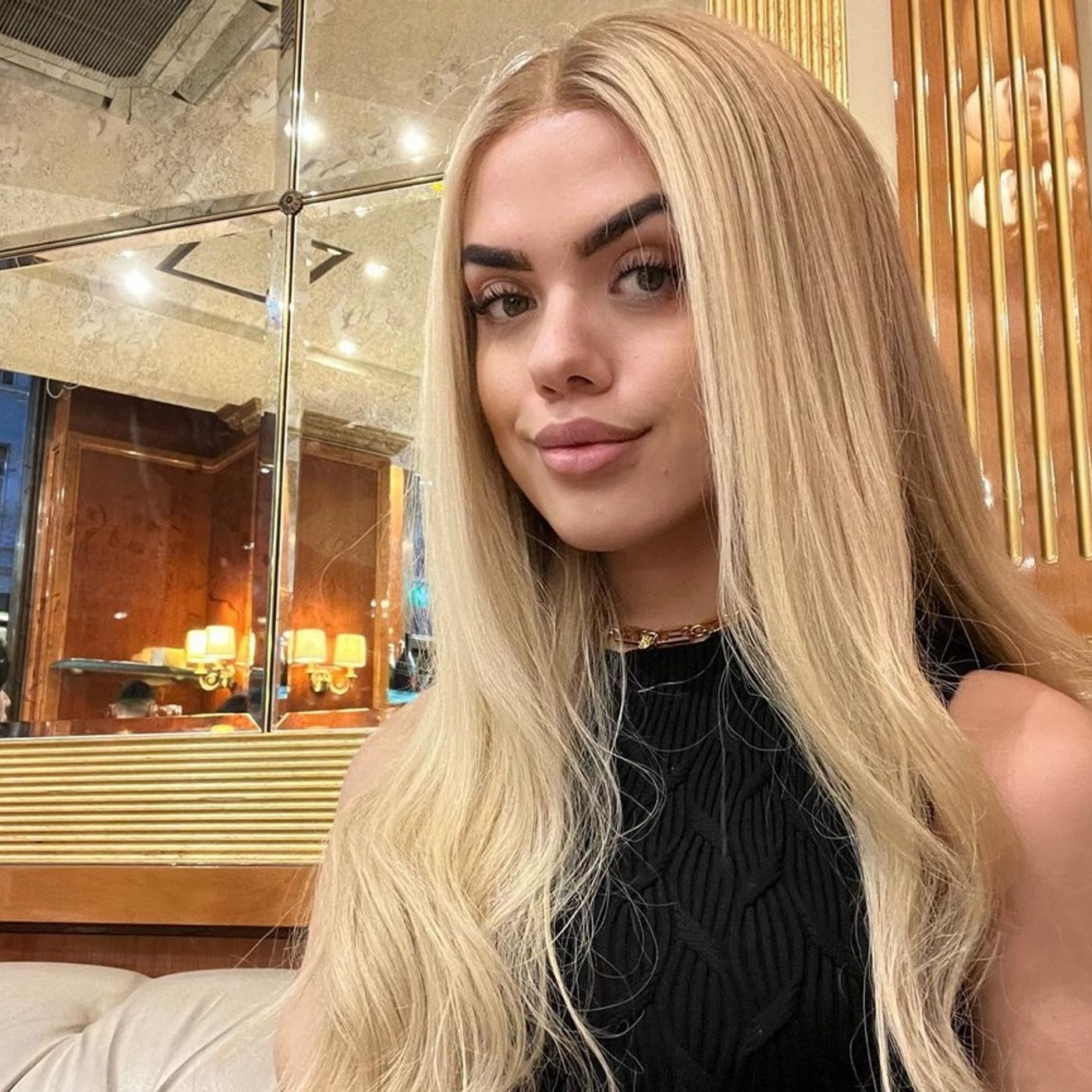 Valentina Midget: TikTok on Social Media podcast artwork