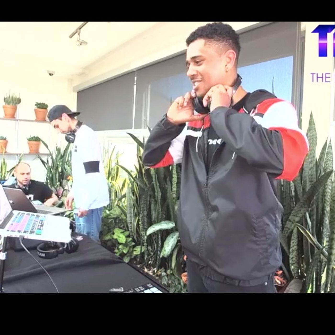 The DJ Sesisons