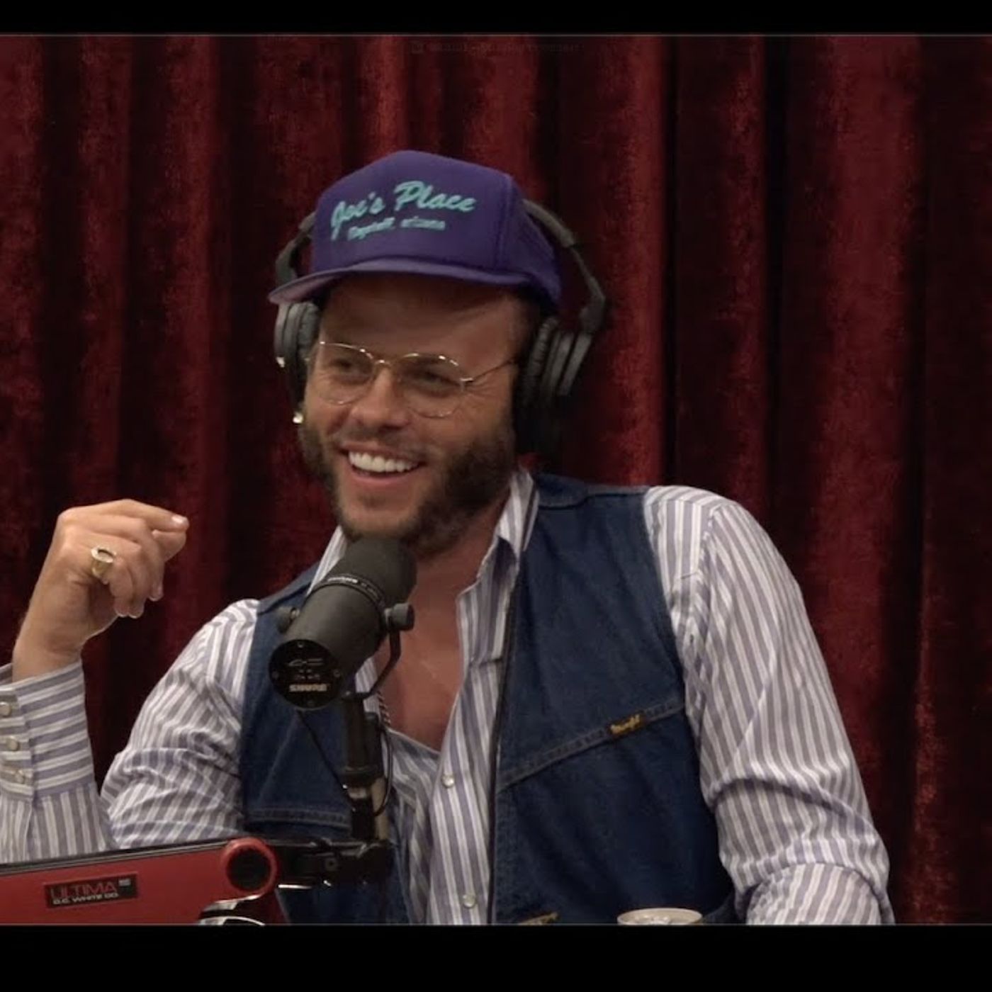 Joe Rogan Experience _2340 - Charley Crockett episode artwork