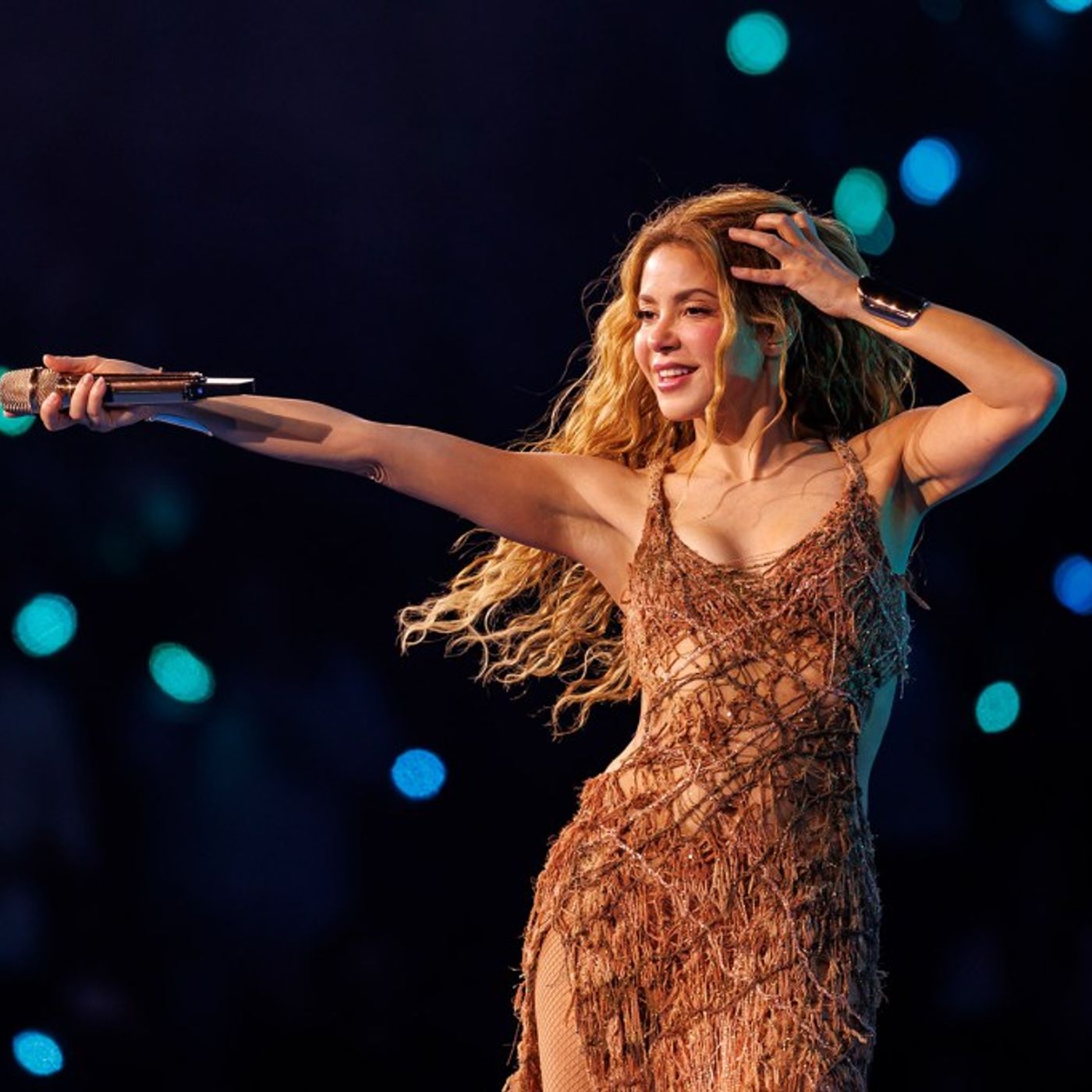 Shakira Dances With Tigers & Debuts ‘Dai Dai’ at 2026 U.S. Tour Kick-Off: Best Photos episode artwork