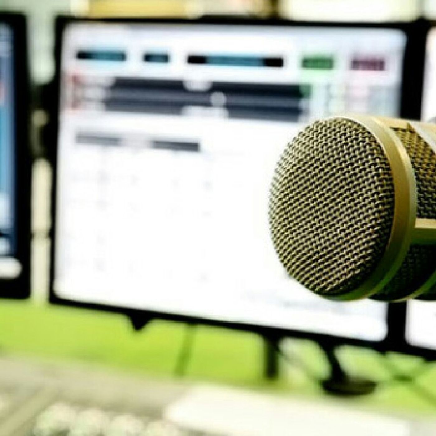 PWANI USANII ONLINE RADIO\'s show