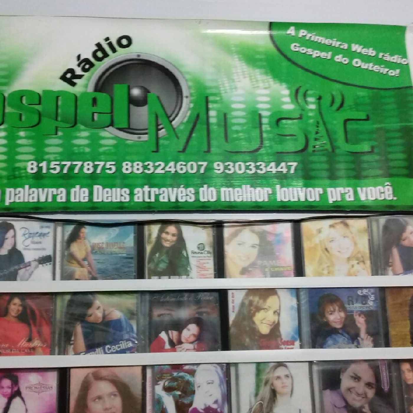 MOMENTO MUSICAL episode artwork