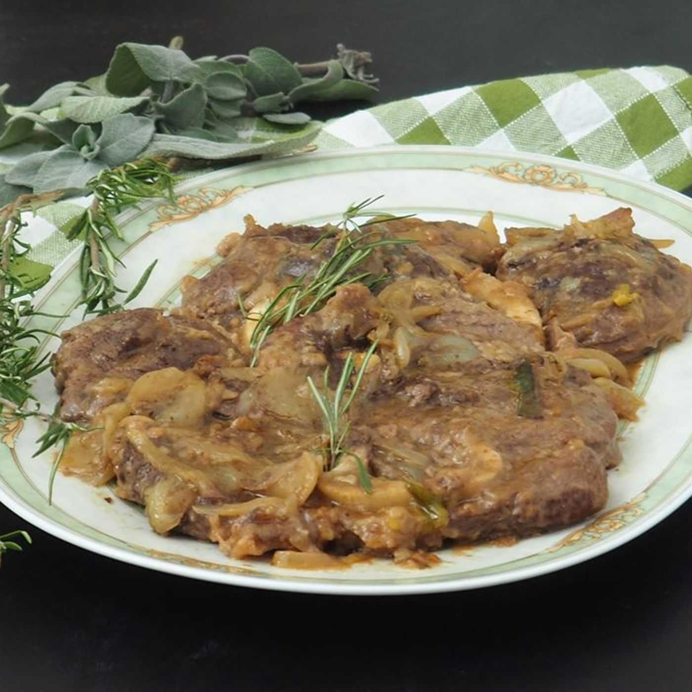 Ossobuco in umido con cipolle episode artwork