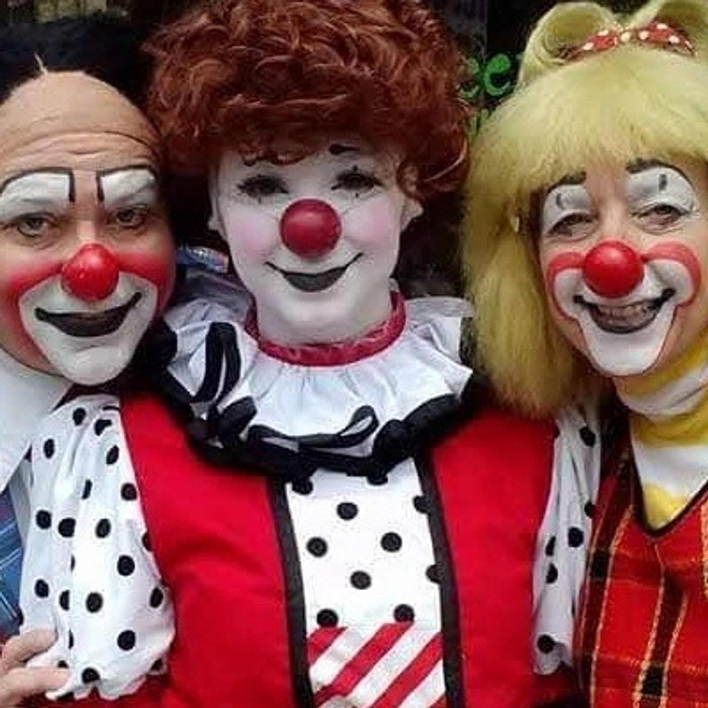 Rob McConnell Interviews - CHRISSY STEED - America's Clown Phenomenon