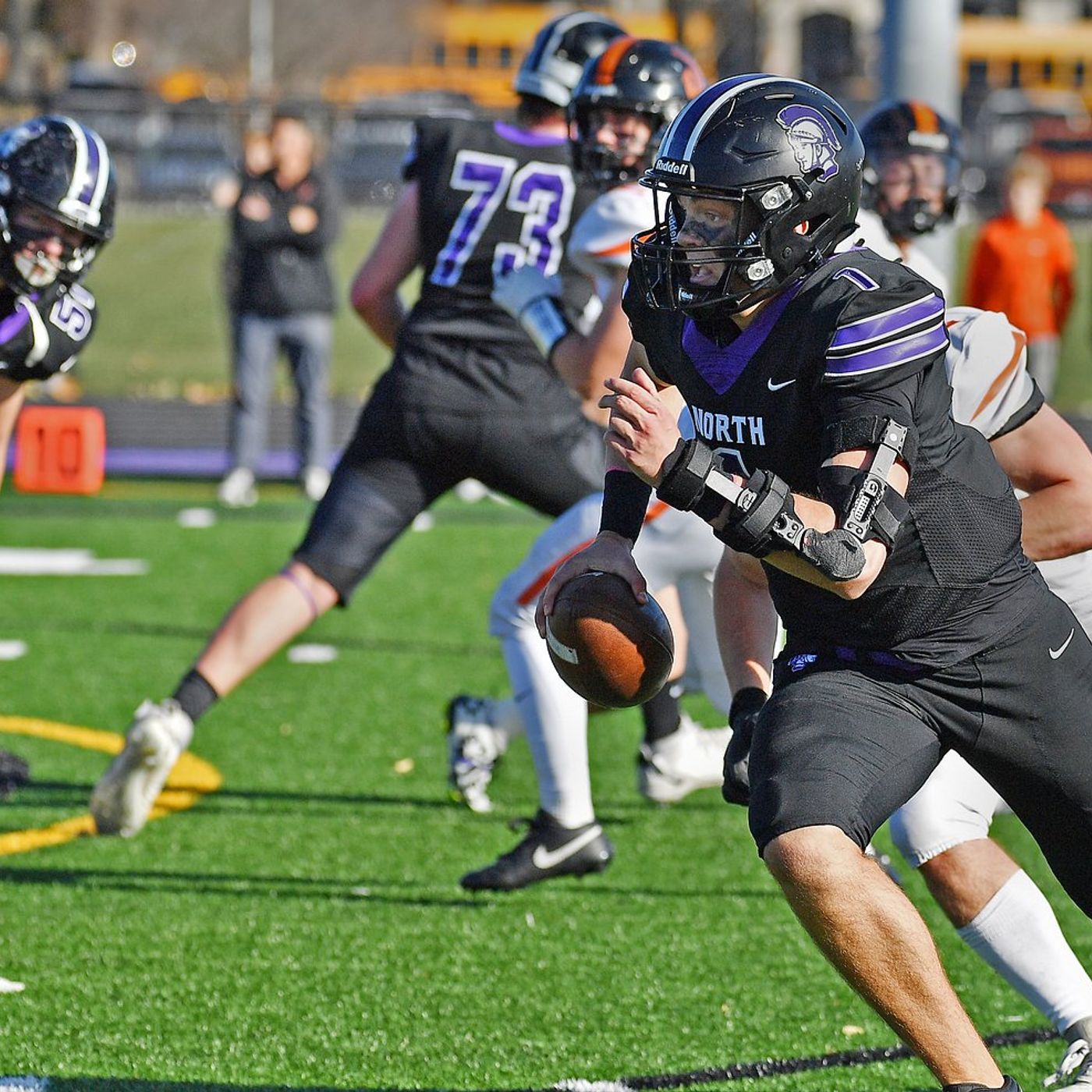 Owen Lansu dials long distance to Max Troha; Downers Grove North defeats Lincoln-Way West in 7A quarterfinal