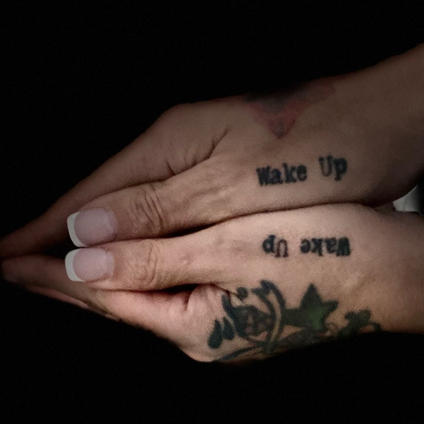 Audiolibro Wake Up-Wake up: La sabiduría esencial, un viaje a través de la metafísica por Johanna Jezierski episode artwork