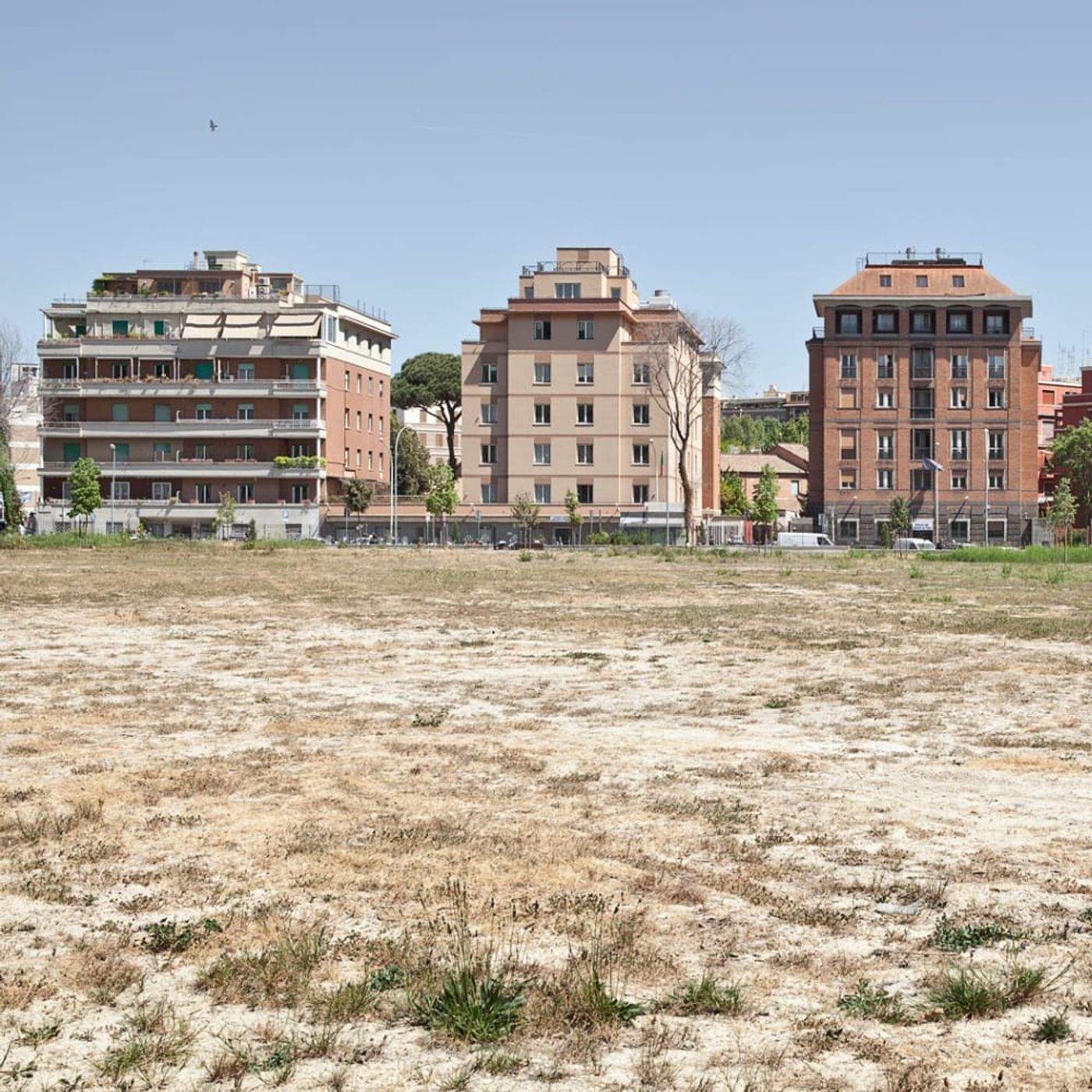 #571 Affitti brevi e città merce, asfalto e altre storie di Roma episode artwork