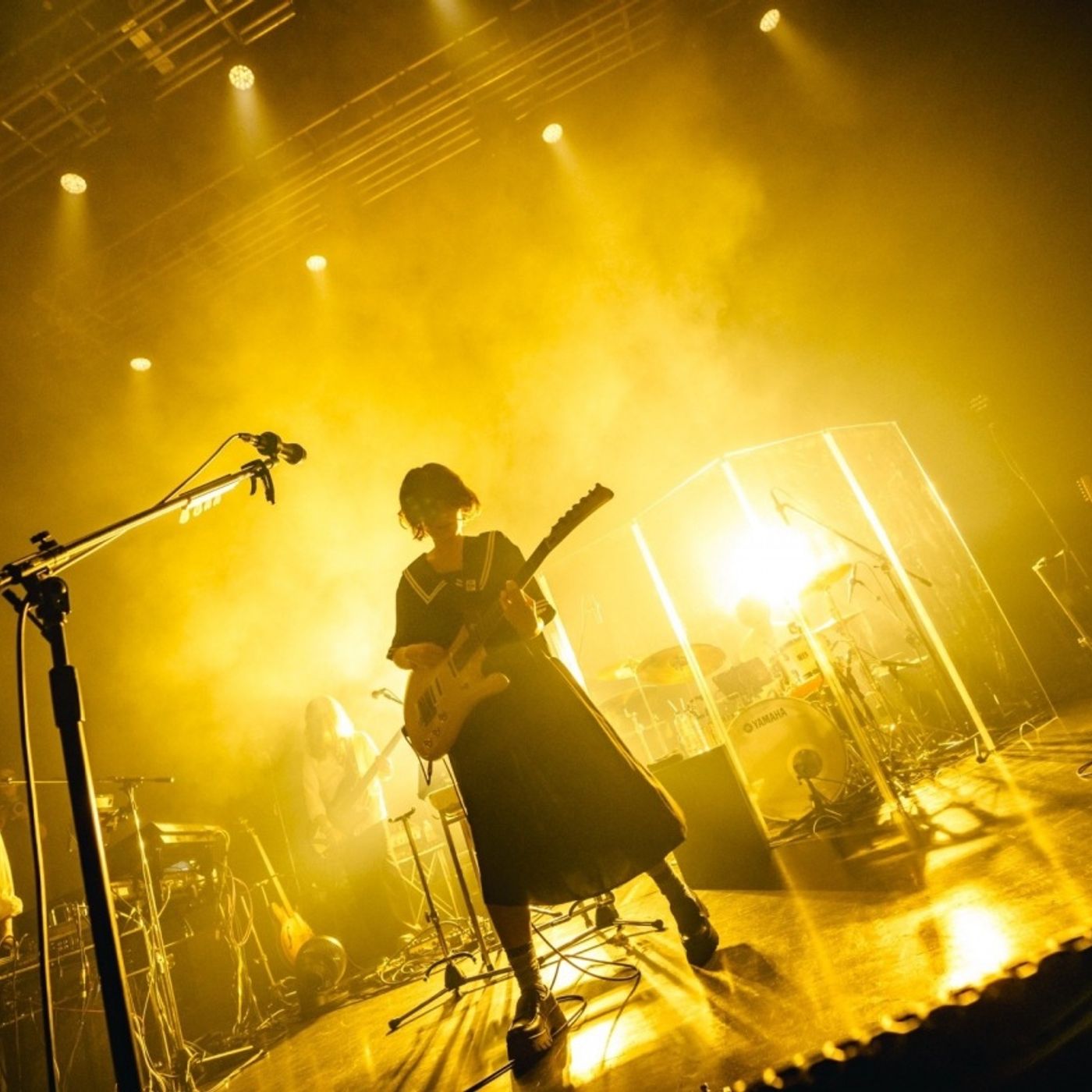 【オフィシャルレポ】shallm EP TOUR “ANTI AFTER SCHOOL” at Zepp Shinjuku──学生時代の想いを描いた、コンセプチュアルな一夜