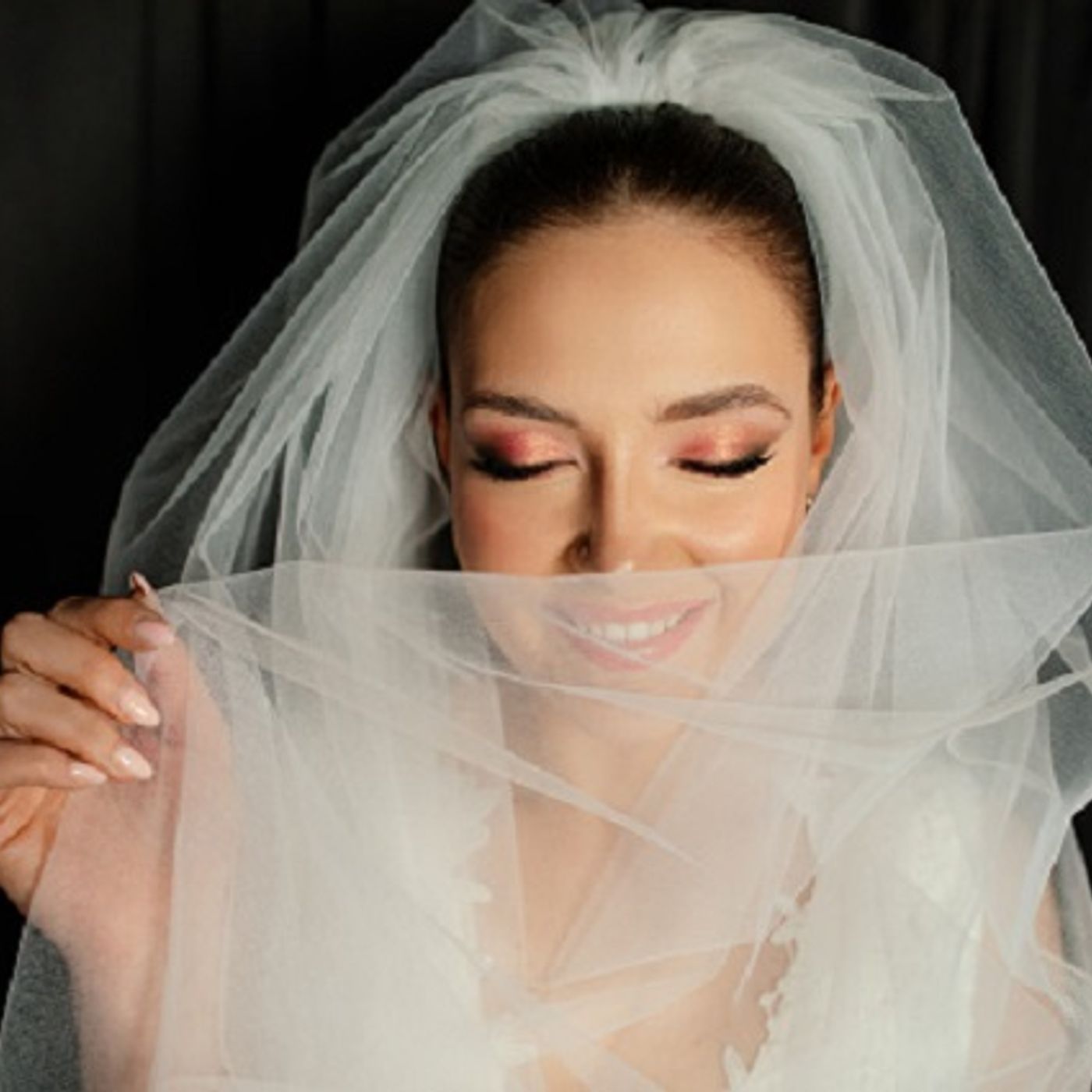 (Smile File) Students Organize "Wedding" for Their Beloved Teacher episode artwork
