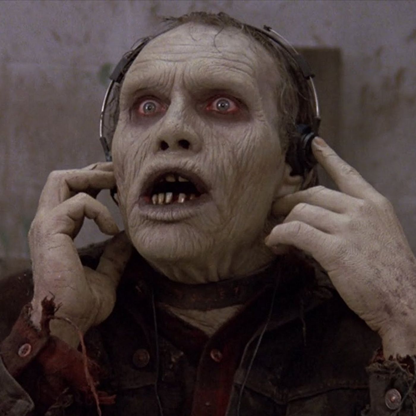 ZOMBIE FREAK OUT THE DUG GRAVES RADIO HORROR SHOW GEORGE A ROMERO TRIBUTE LIVE 7 28 2017 ON KUBU 96.5 FM SACRAMENTO CA