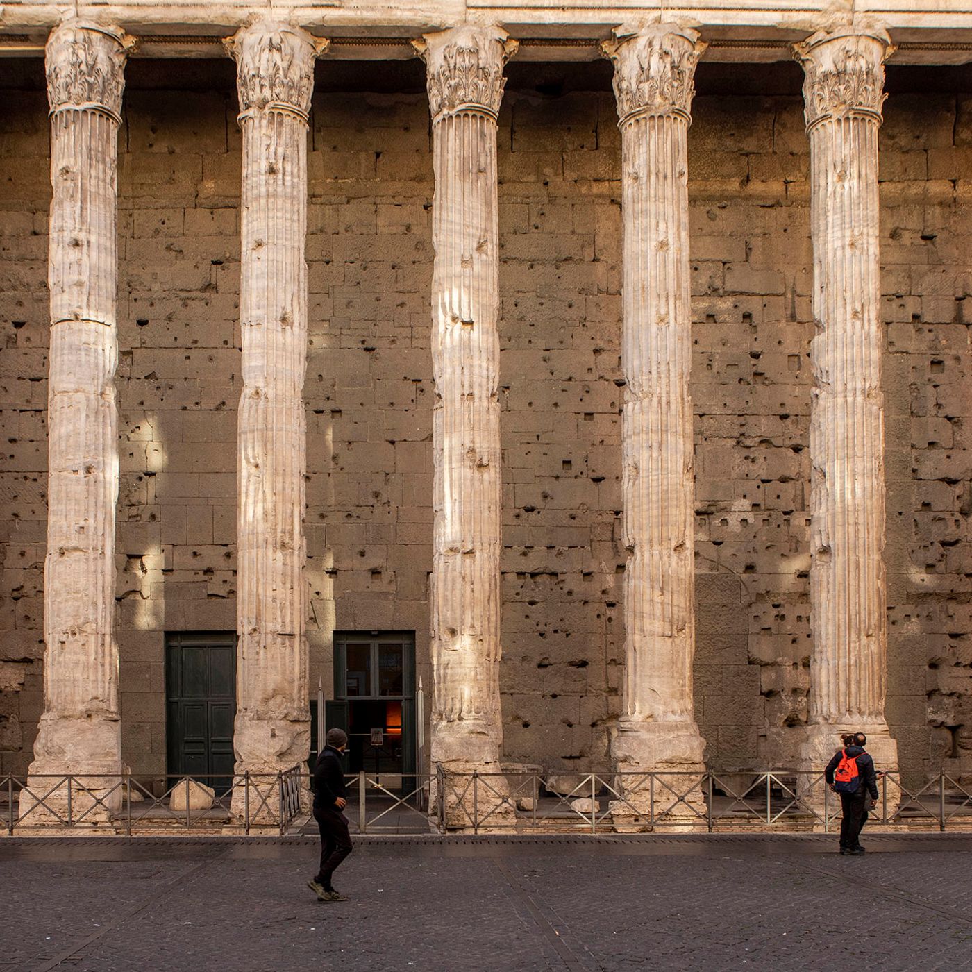 #804 Morte bianca sul Tevere e morte sulle strade, il Messaggero contro le ciclabili e altre storie di Roma episode artwork