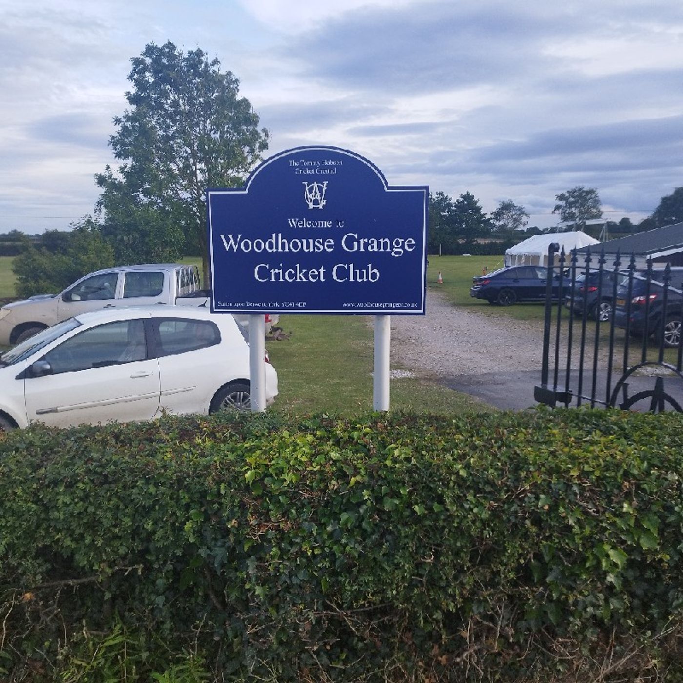 Captain Whitesticks Groundhoppers Pod