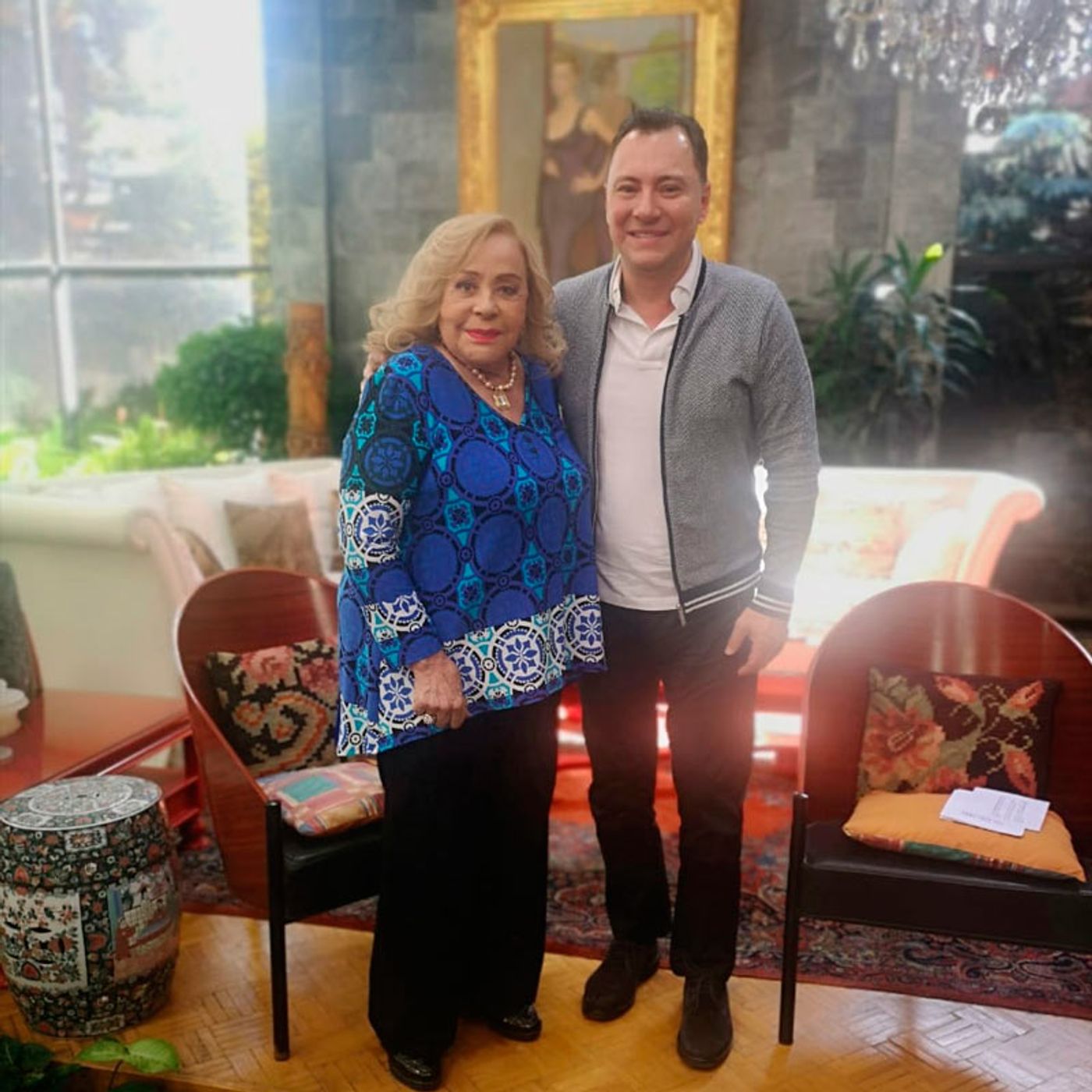 Silvia Pinal en Hoy Con Mariano episode artwork