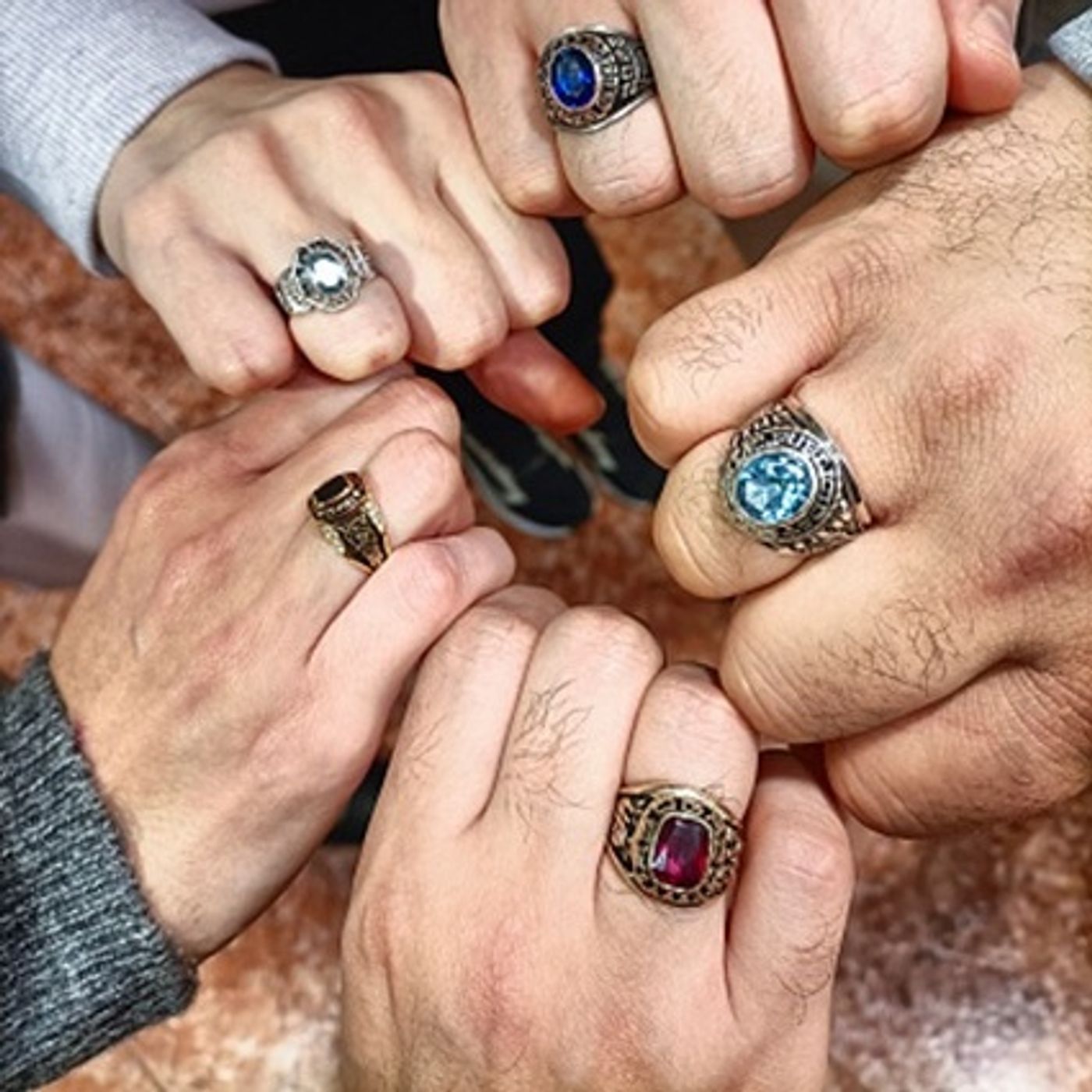 (Smile File) Man Reunites People With Their Lost Class Rings episode artwork