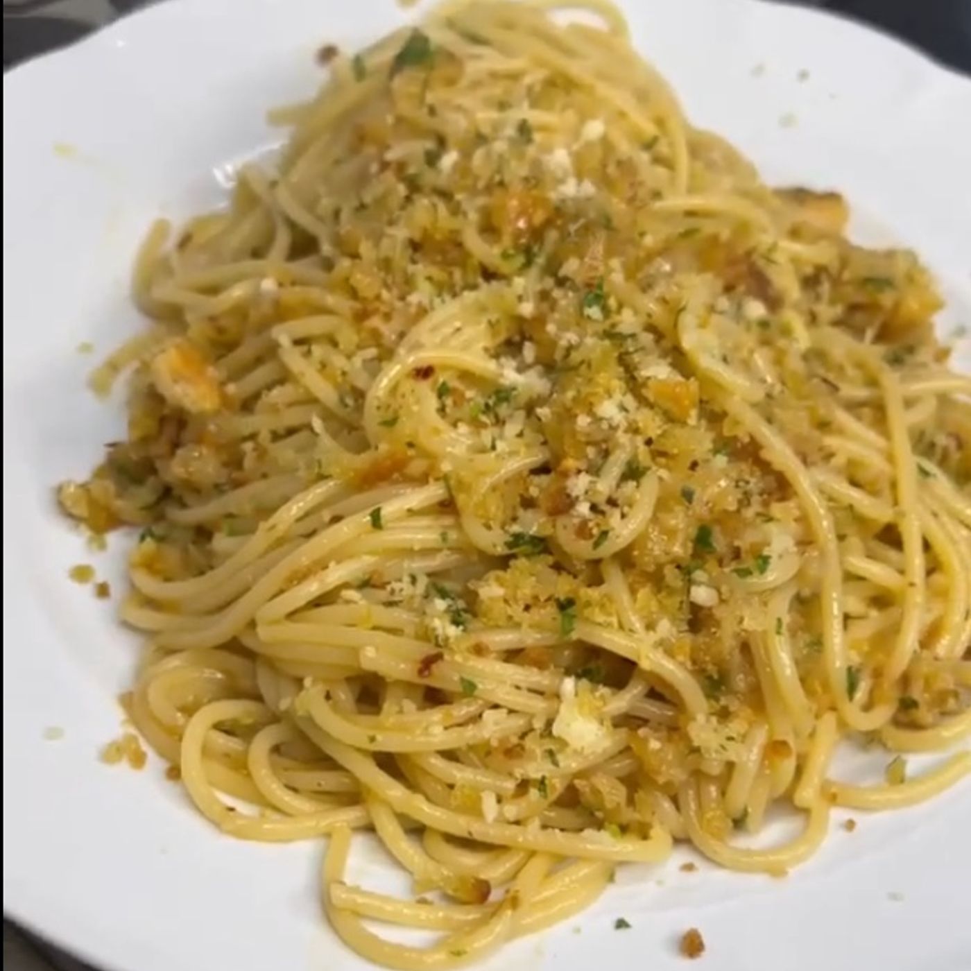 Il suono degli spaghetti aglio, olio e peperoncino: la ricetta perfetta e veloce episode artwork
