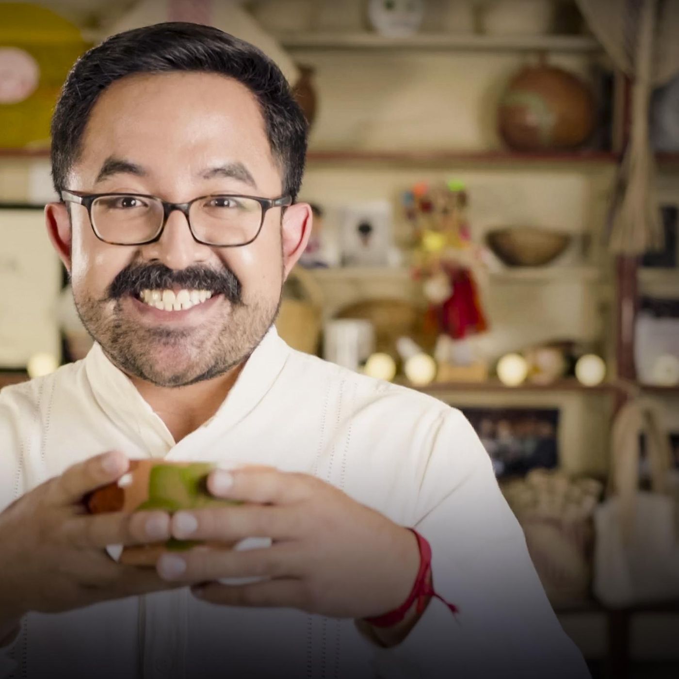 A taste of Mexico's ancient chocolate-making tradition | Germán Santillán episode artwork