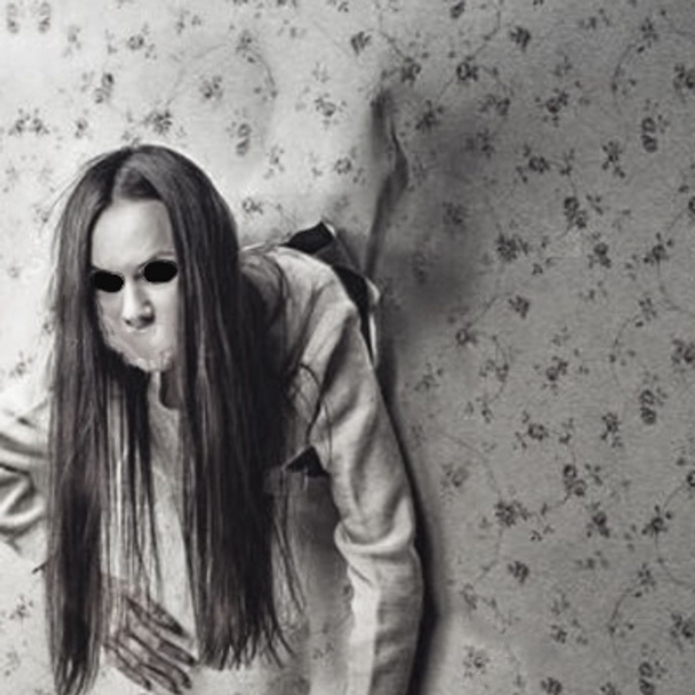 Encontramos Un Horrible Secreto En Una Mansión Historias De Terror - REDE