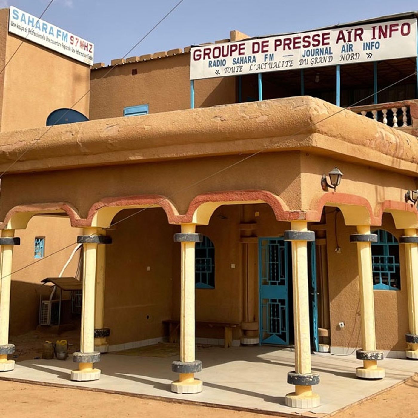 Trois journalistes de la radio Sahara FM ont été arrêtés à Agadez (Semaine sur kalangou) episode artwork