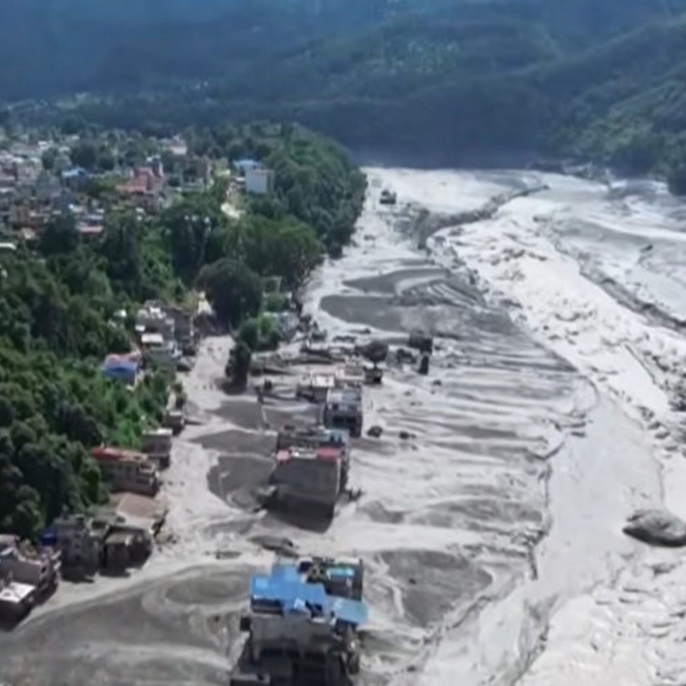 Alluvione tra Tibet e Nepal: centinaia di morti e dispersi episode artwork