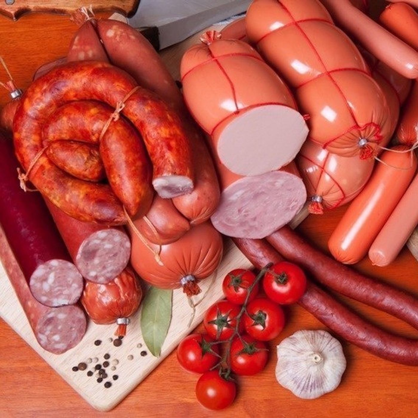 WHO Says Processed Meat Gives You Cancer - What Do You Think?