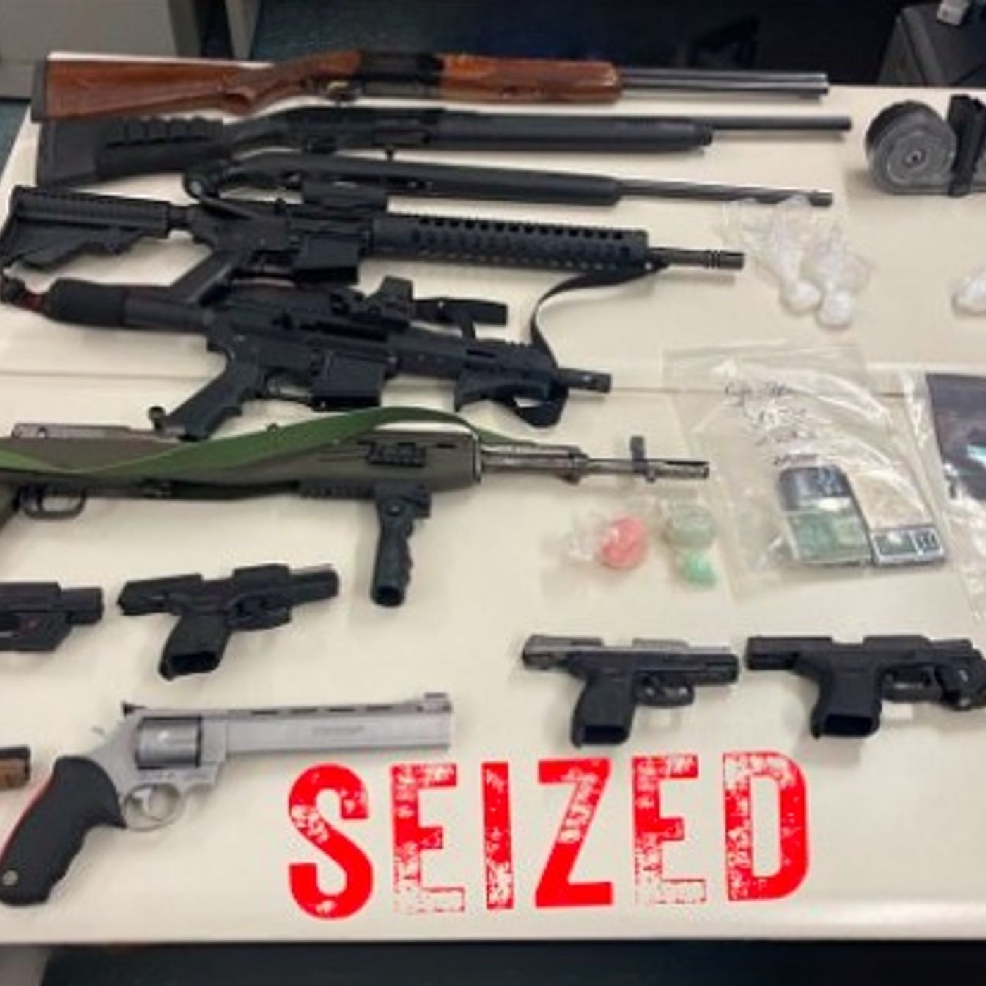 Aurora 18-year-old sentenced to 6 years after drugs, weapons seizure
