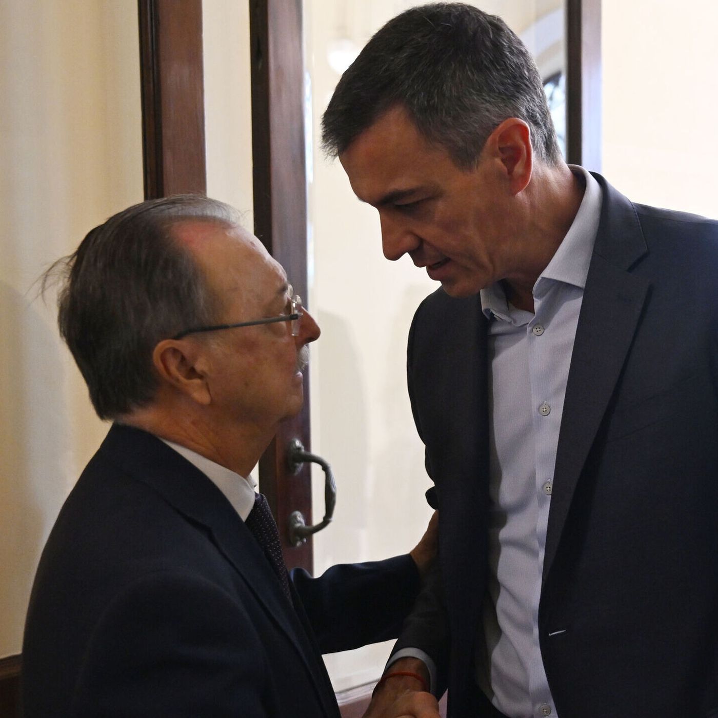 Tertulia de La Trinchera: Sánchez se reivindica como enemigo de España episode artwork