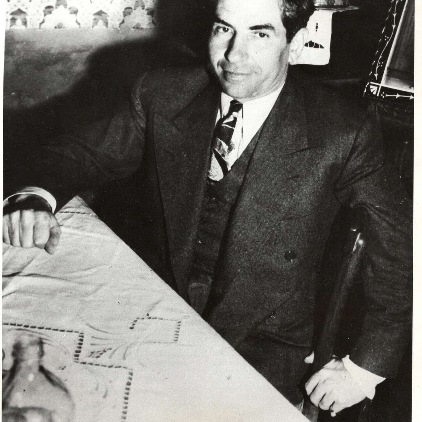 Lucky Luciano and the American Mafia: A Saga of Power, Crime, and Legacy episode artwork