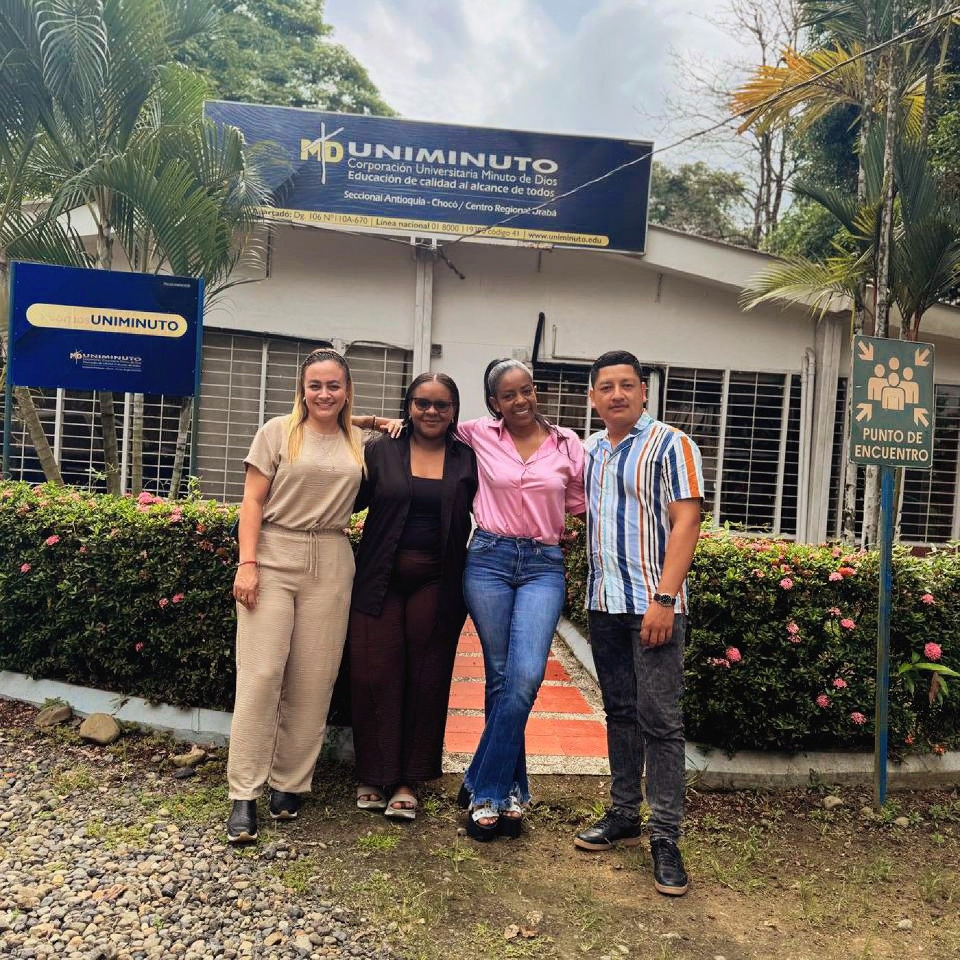 El podcast Entre Fronteras y Esperanzas"