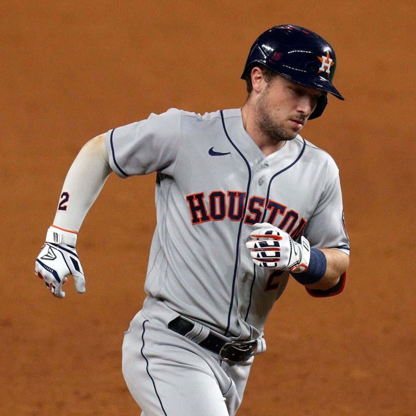 Astros Offer Bregman, Rockets Can't Beat Warriors, Recruits Get Crazy NIL Deals