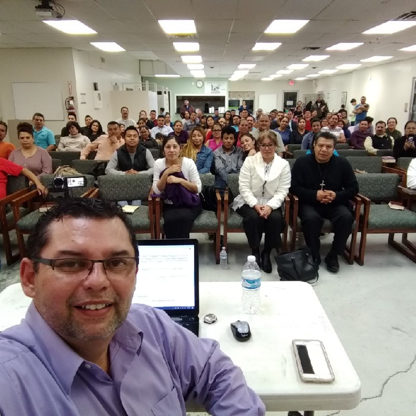 En contacto Con Salvador Melara