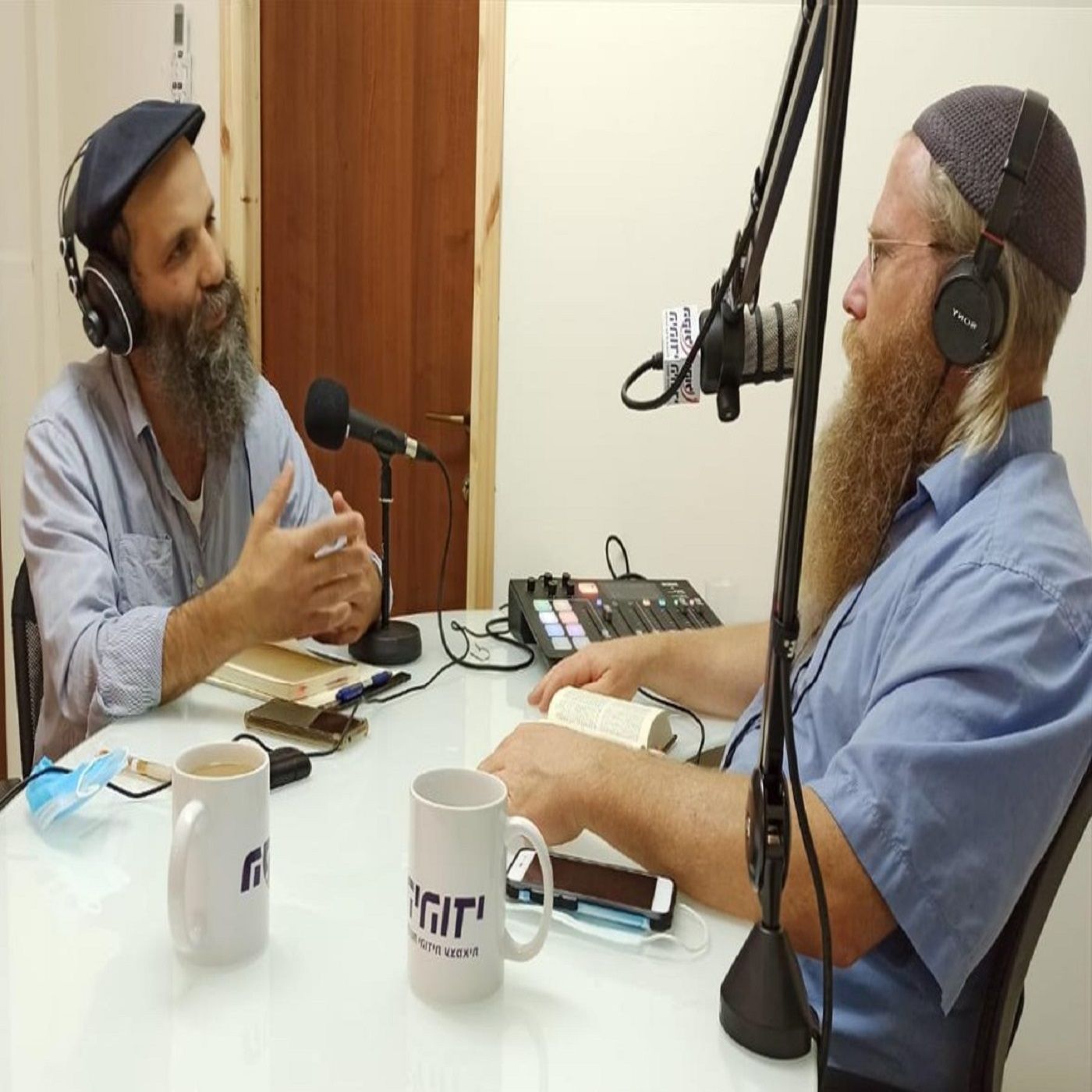 לוין מול ברק - האם יציל את מנגנון המשפט מידי השמאל? - מדברים בהר בפרק מיוחד מדברים בהר לוין מול ברק - האם יציל את מנגנון המשפט מידי השמאל? - מדברים בהר בפרק מיוחד
