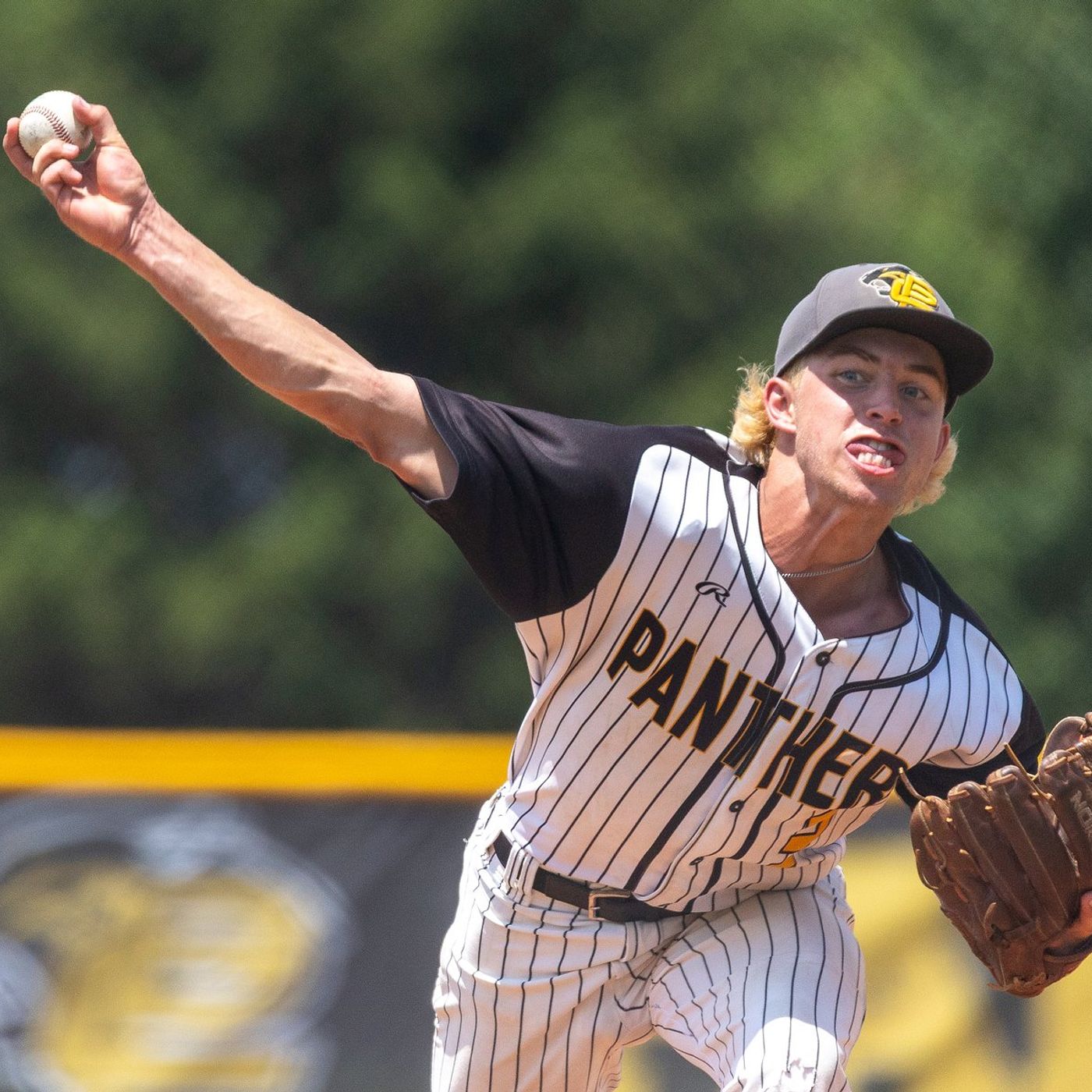 Johnathon Stunkel, Carson Rowe earn IHSBCA First-Team All State: NewsTribune sports briefs episode artwork