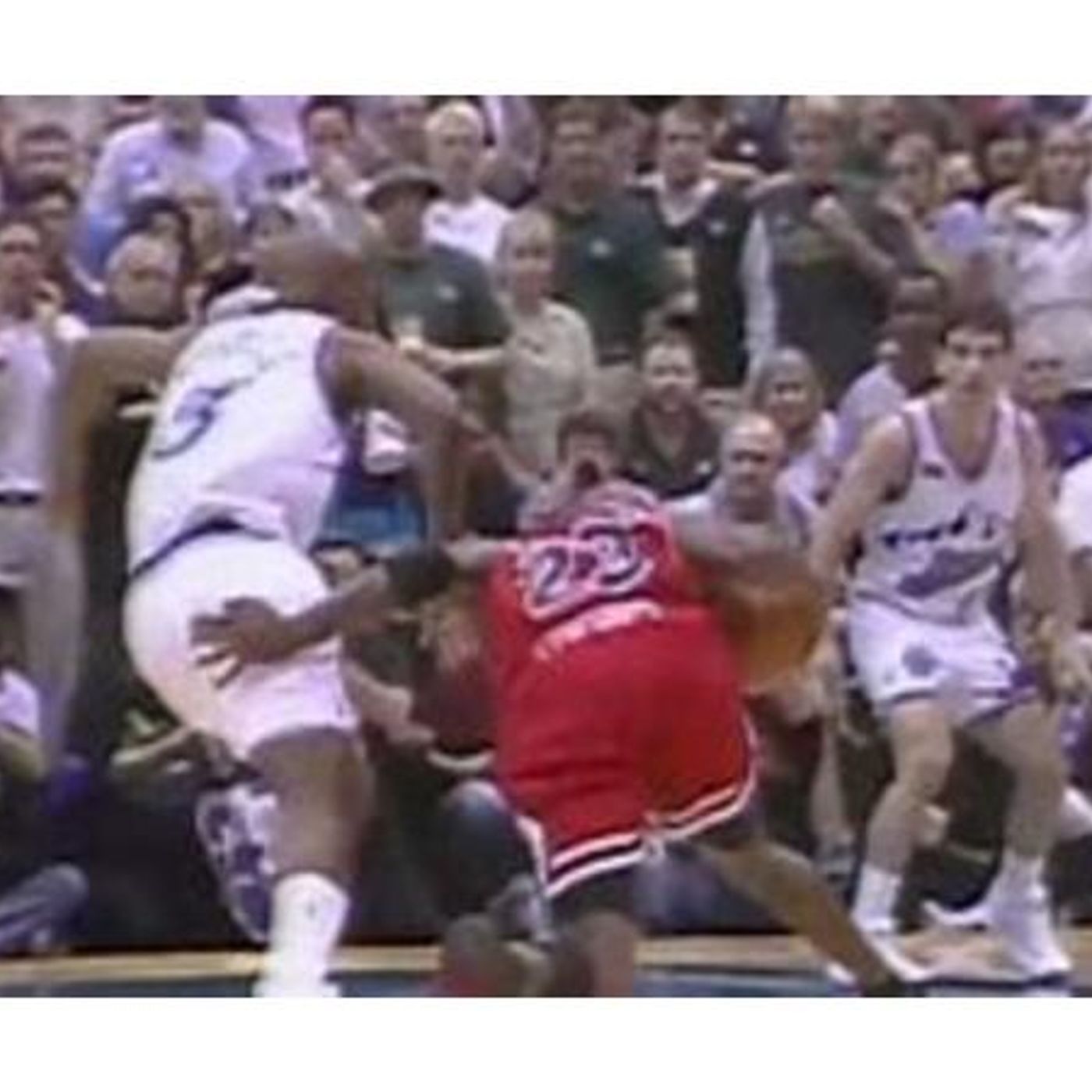NBA Banter: Did MJ Push Off? The Flu (Pizza) Game! 96 Bulls vs. 17 Warriors? episode artwork