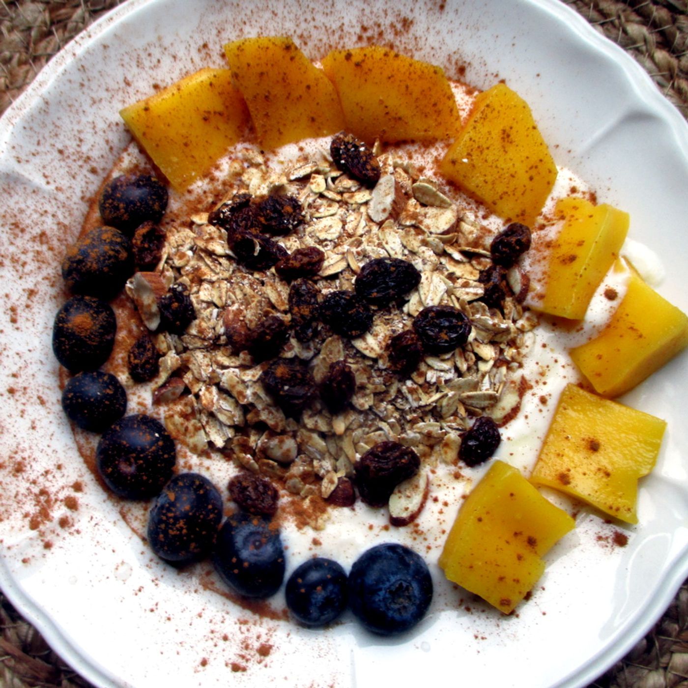 Yogurt con avena croccante e frutta episode artwork